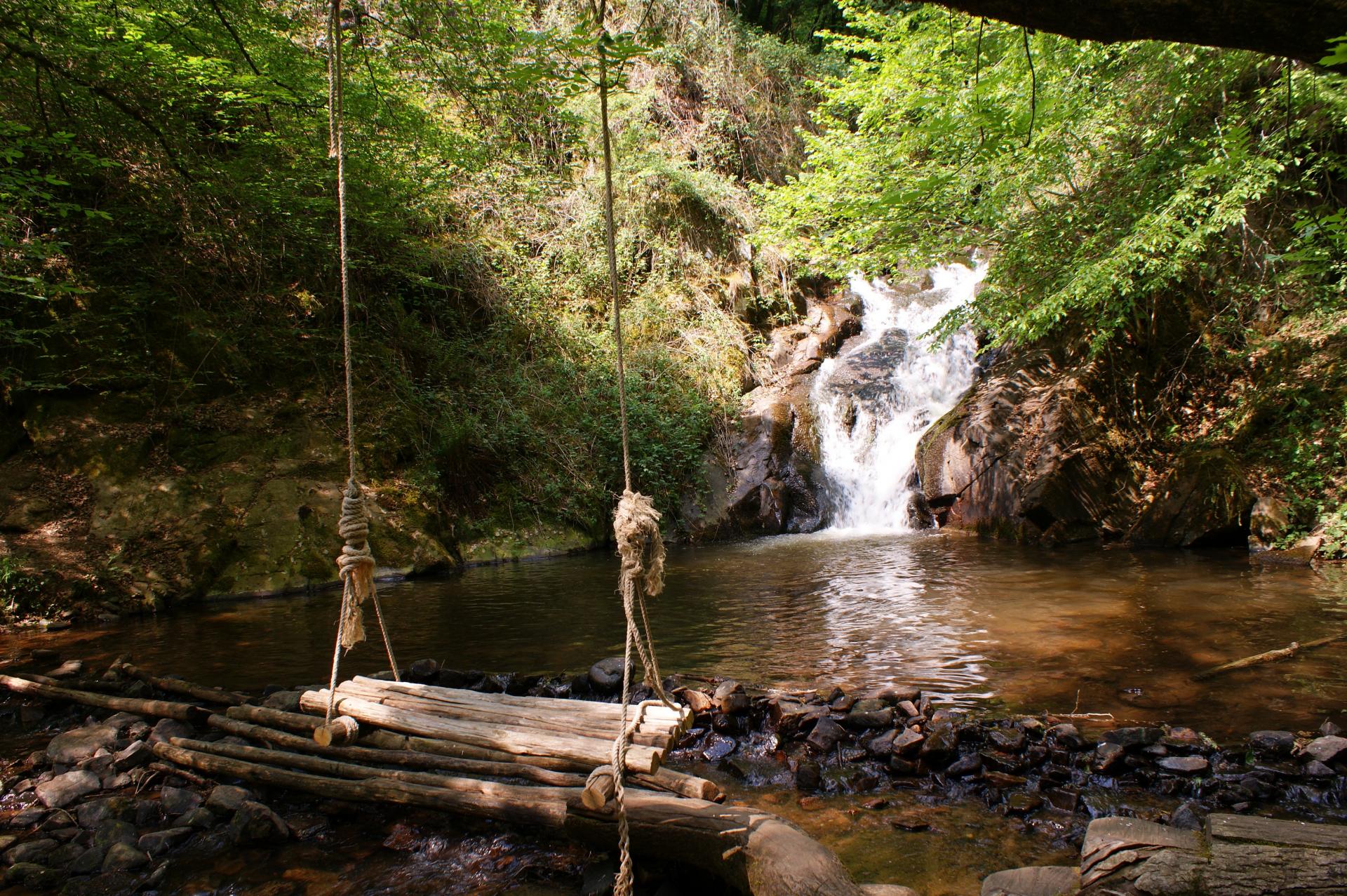  Balançoire d'Aubazine (Corrèze)