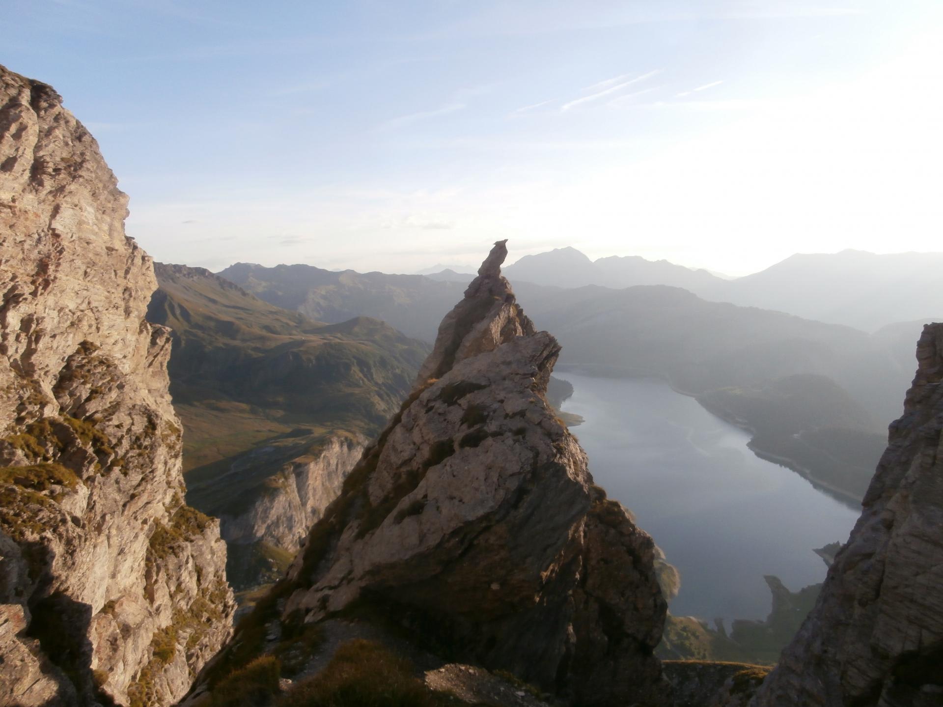 Rocher du Vent & lac de Roselend