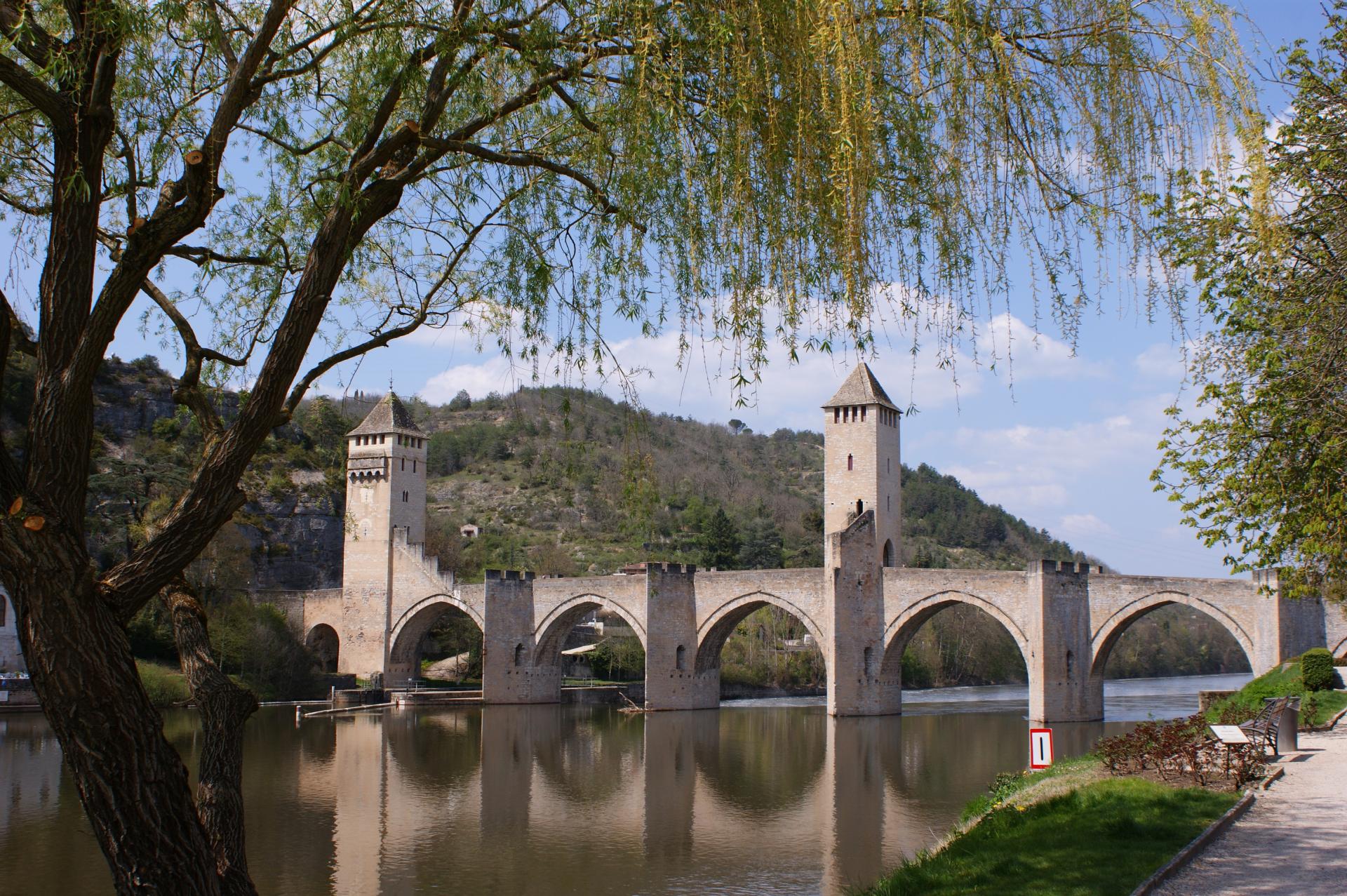 Pont Valentré sur le Lot, Cahors