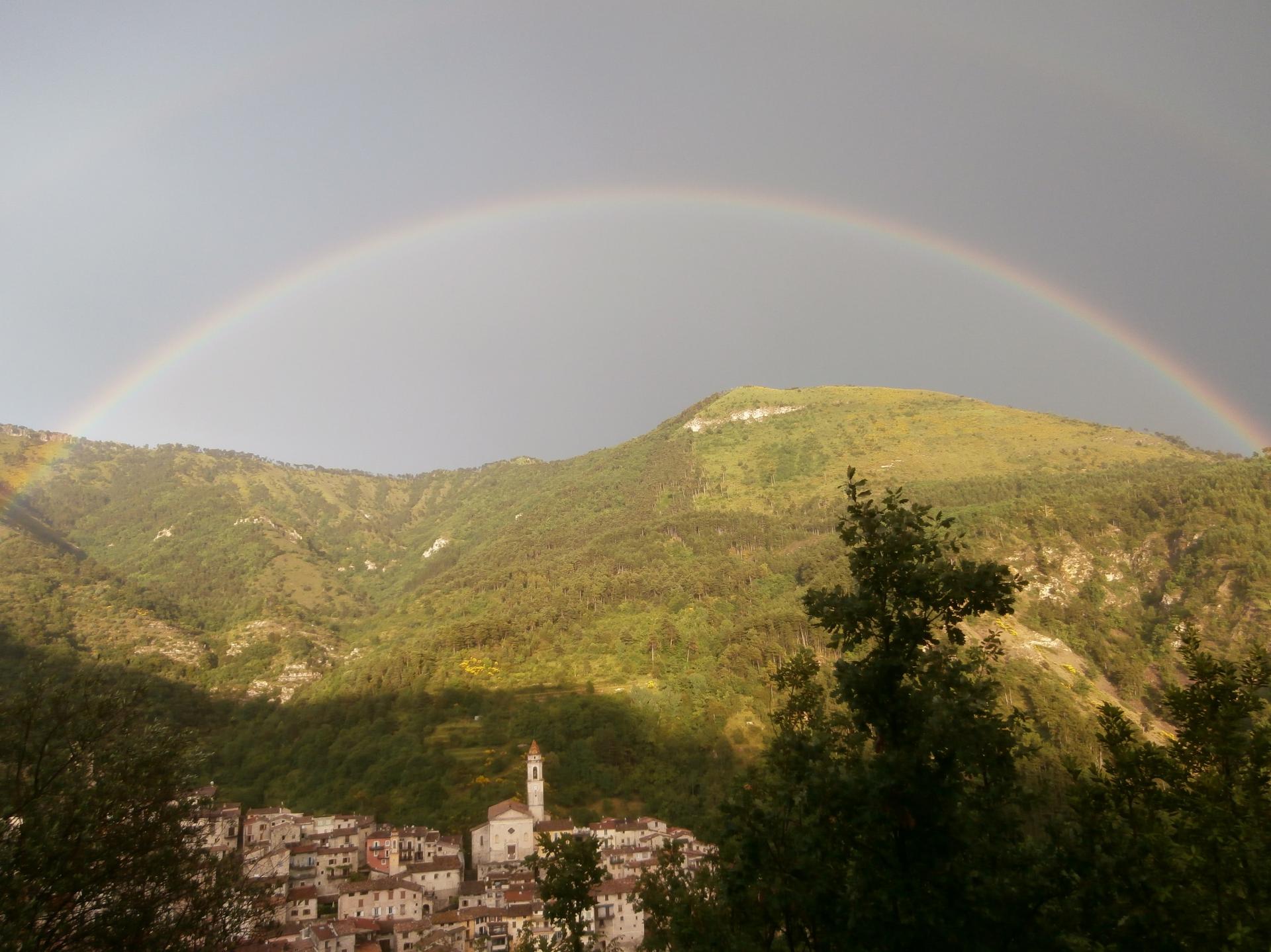 Arc en Ciel sur Lucéram (Alpes Maritimes)