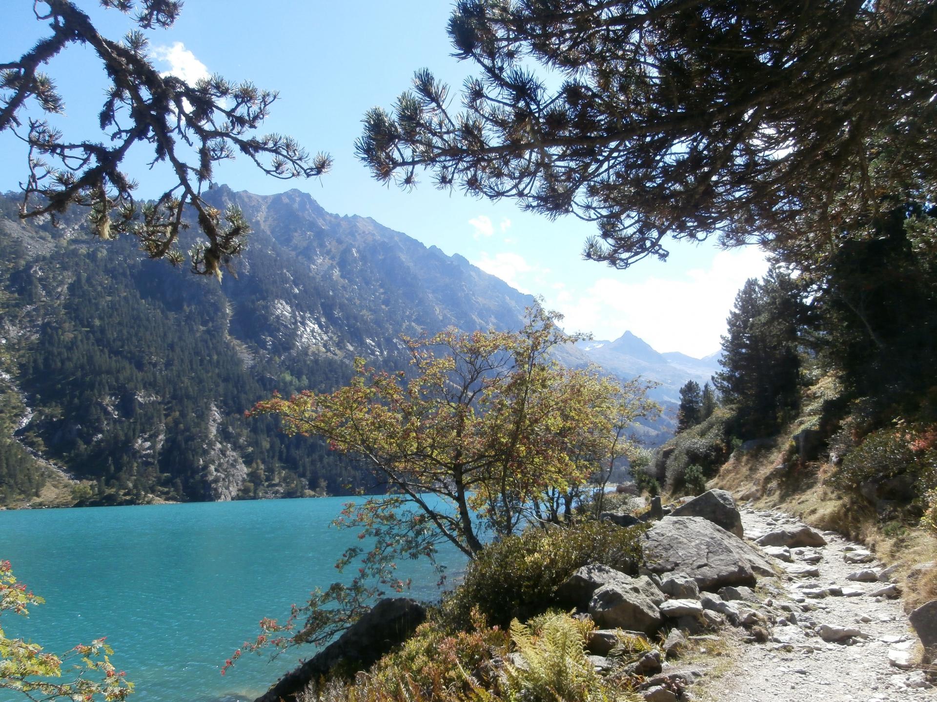 Lac de Gaube (Hautes Pyrénées)