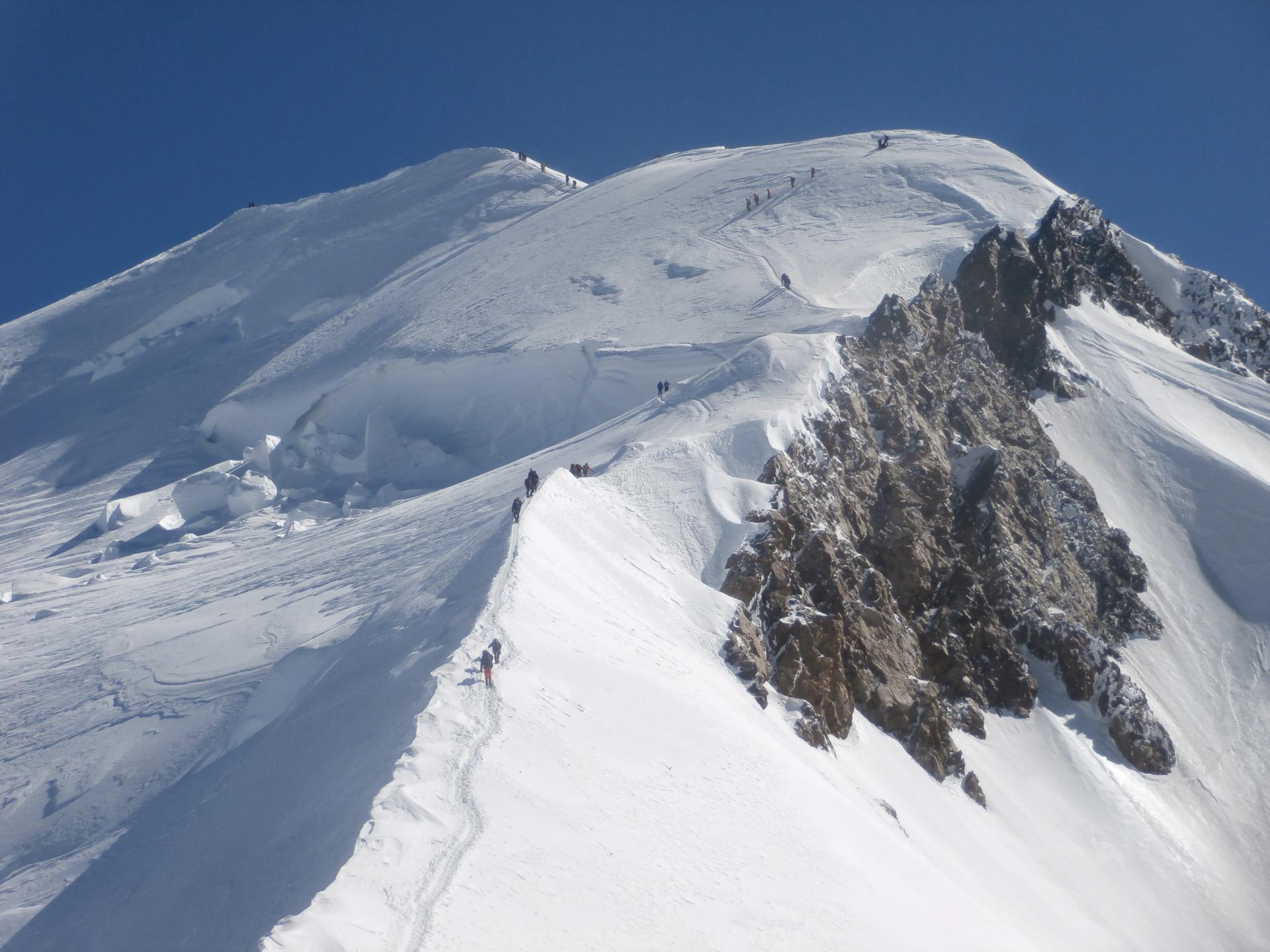 Mont Blanc 4810m : l'arête des bosses