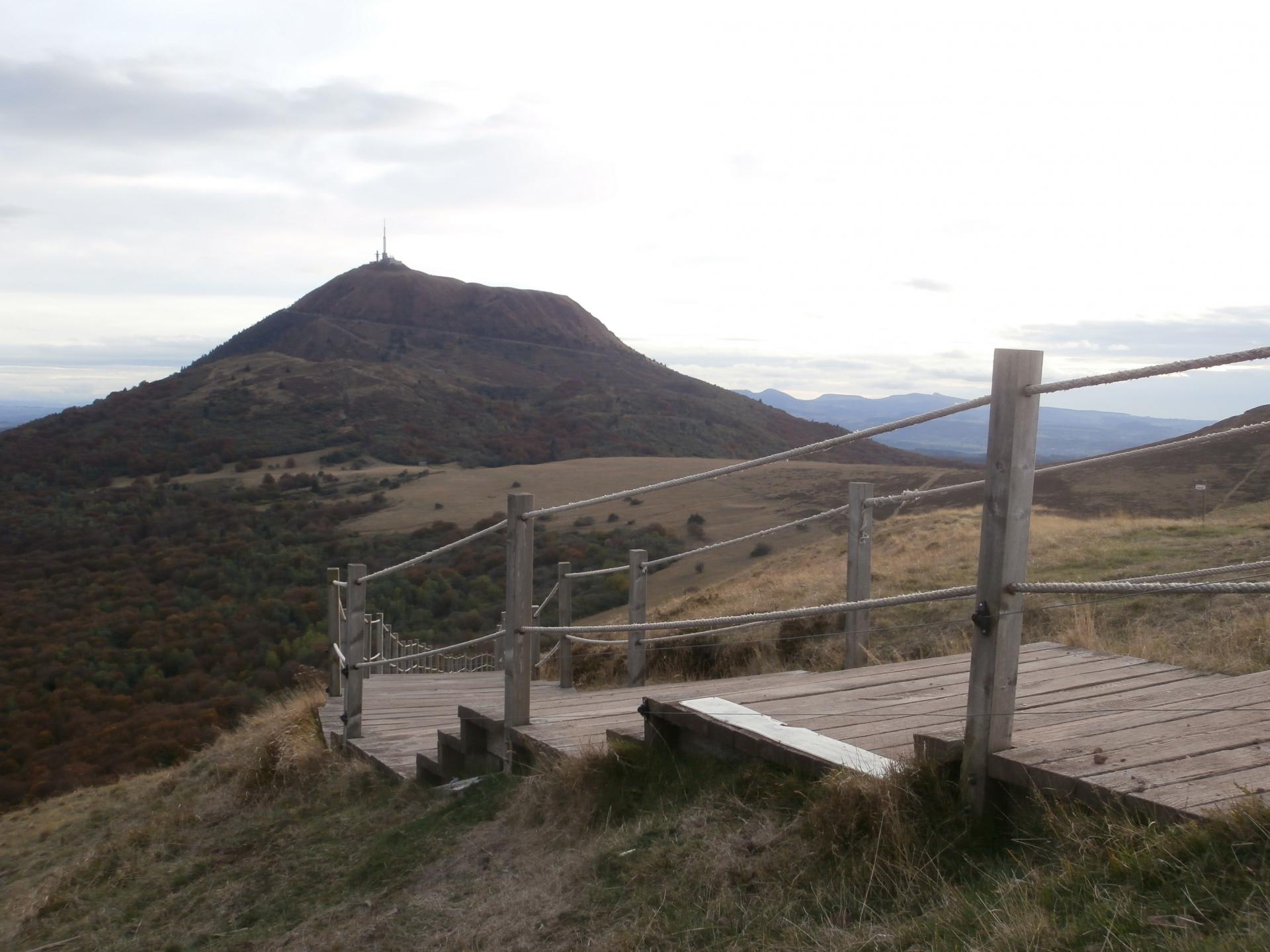 Puy de Dôme en automne 